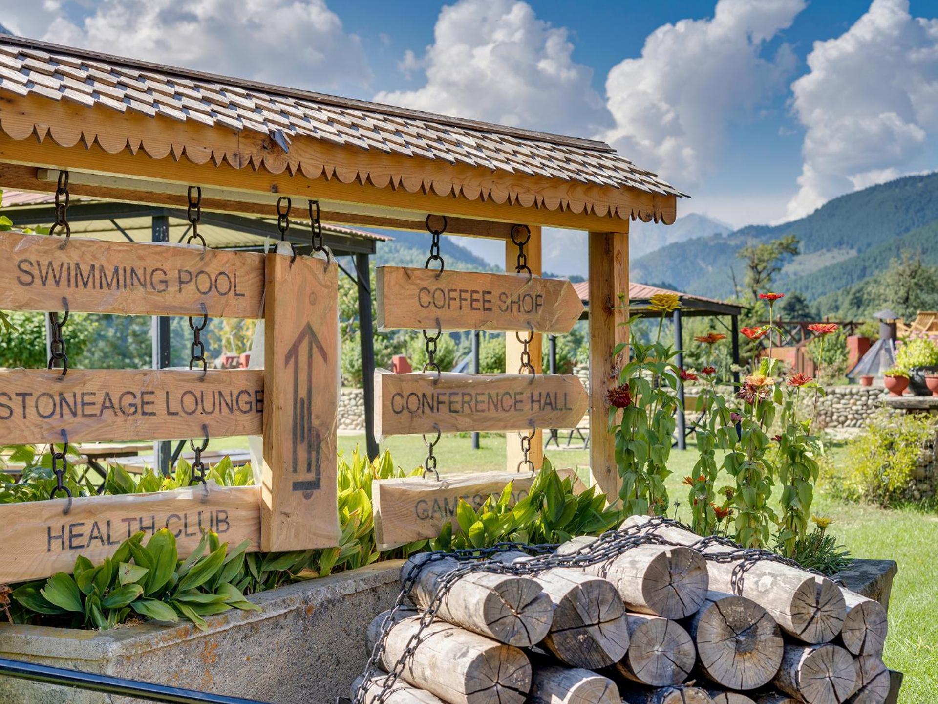 (100 m²) w okolicy Pahalgam z 1 sypialniami i 1 łazienkami Zewnętrze zdjęcie